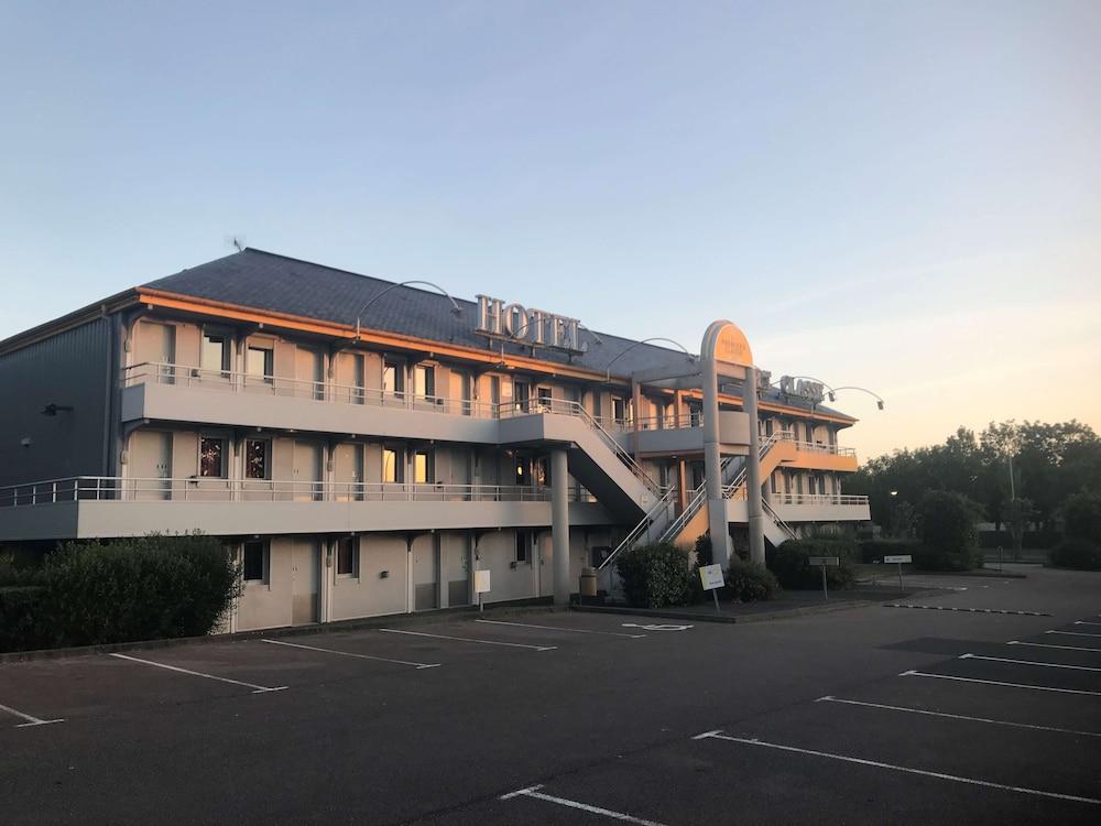 Premiere Classe Honfleur Ла-Ривьер-Сен-Совёр Экстерьер фото